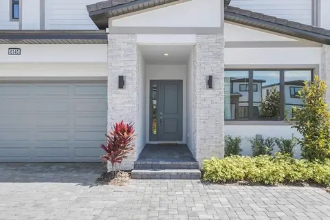 Brand New Pool Home Jurassic Park,slides & More! 12 Bedroom Villa