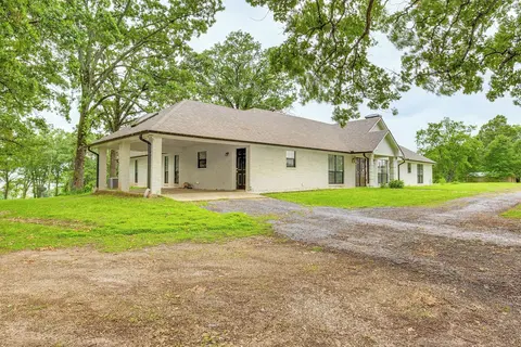 Yantis Retreat on 10 Acres: Steps to Lake Fork!