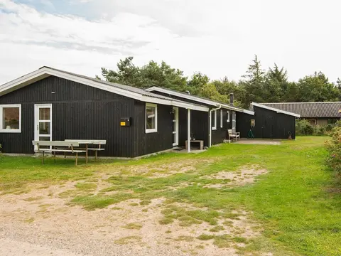 Modern Holiday Home With Large Terrace in Fanø