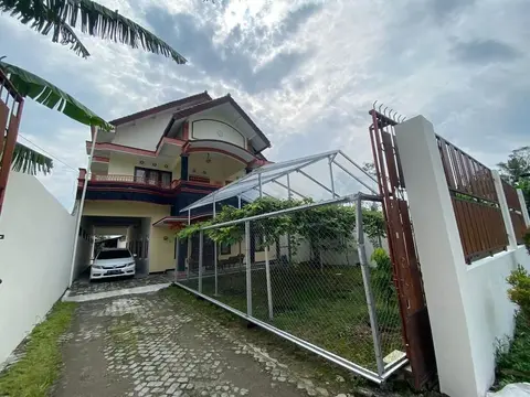 Omah Sawah Homestay