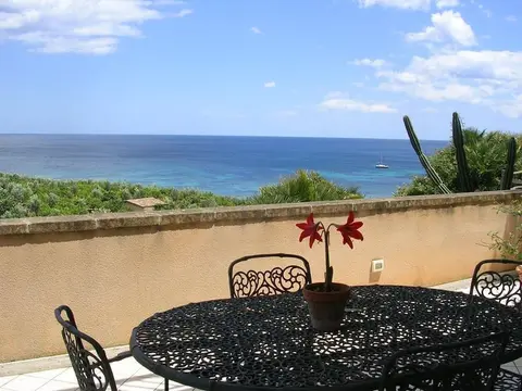 2- Large Terrace and Suggestive Panorama