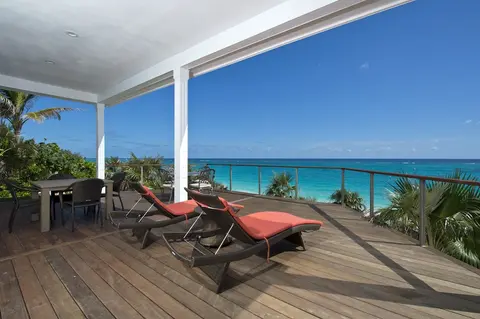 Aqua Villa And Cottage 3 Bedroom Home