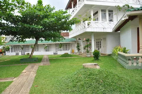 Mirissa Bay Resorts