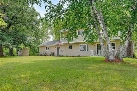 Stunning Au Gres Retreat w/ Grill < 1 Mi to Marina