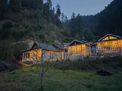 Jibhi Village