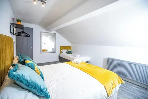 Belfast Bliss Apartment - Modern & Cozy Retreat