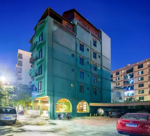 Kaite Weisi Hotel Phoenix Airport Branch