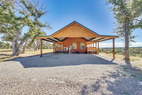 17 Mi to Tarleton State: Mtn-view Hideaway!