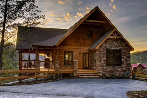 Critter Cove - 2 Bedrooms, 2 Baths, Sleeps 10 Home by RedAwning
