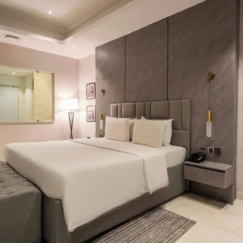 Jam Manor Suites and Apartment