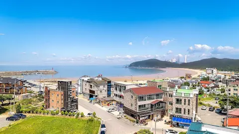 Taean Badaneomeo Pension