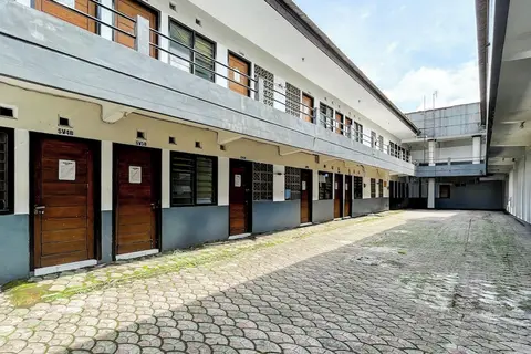 OYO 90137 Kost Mahameru Syariah