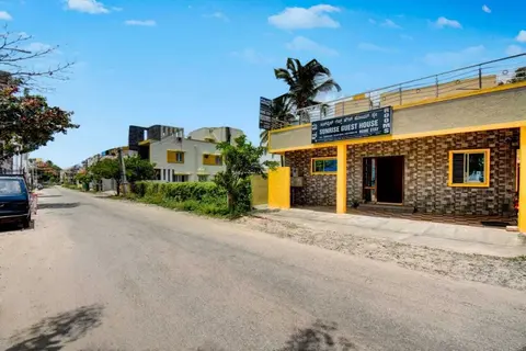Sunrise Guest House - Urban Express