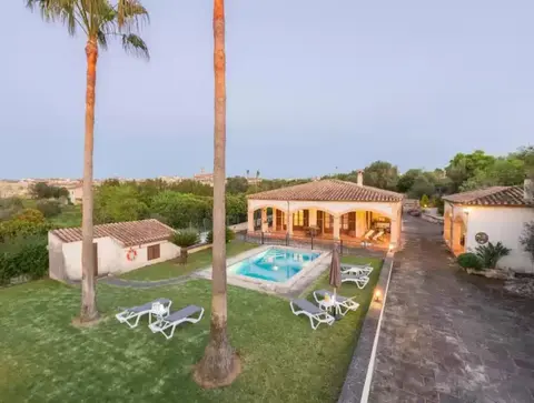 Ses Covetes - Villa With Private Pool In Petra