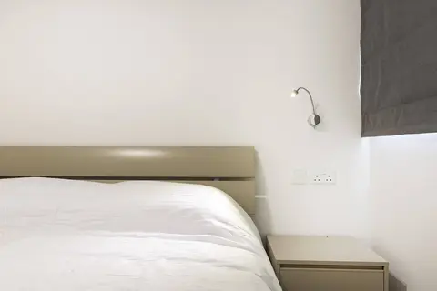 Gzira Suite 13