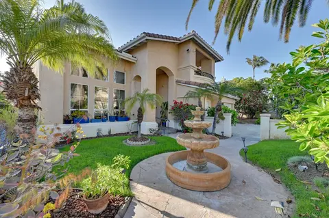 1 Mi to Beach: Spacious Home w/ Ocean Views!