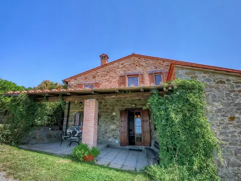 Holiday Home in Paciano Near Lake Trasimeno