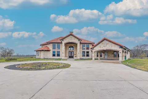 Grand Rosharon Estate on 10 Acres of Farmland
