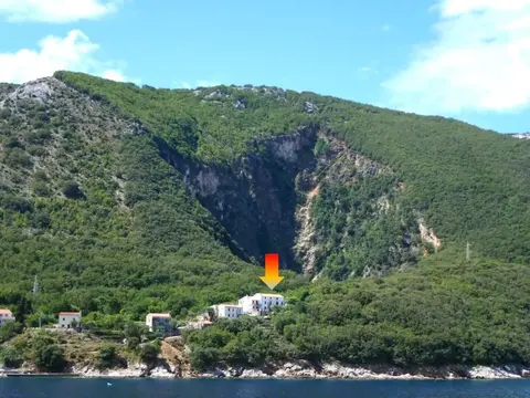 Luki - Great View - A1
