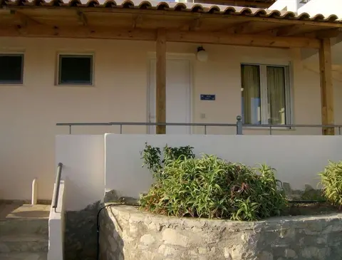 Creta Suites