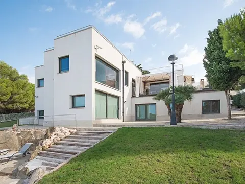 Th52 Torredembarra Elegante Villa Vistas al mar