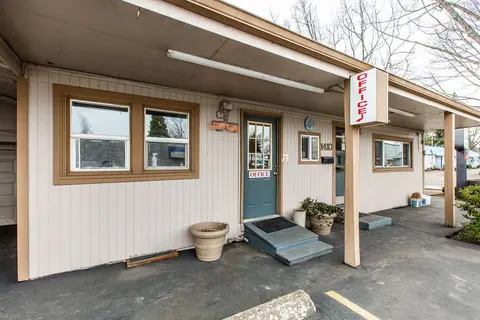 Autzen Inn