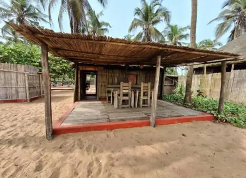 cocobeach chez antoine avepozo