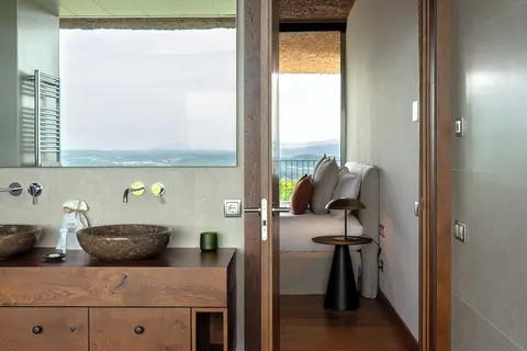 Esperit Roca Hotel