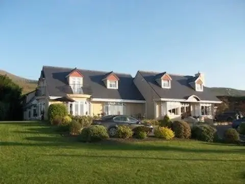 Shores Country House Bed & Breakfast
