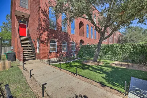 Modern Houston Gem: 1 Mi to Minute Maid Park!