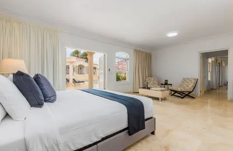 NEW Premium Luxury 2BR 3BA Pool House