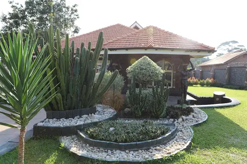 Stallion Place Hotel - Bed and Breakfast