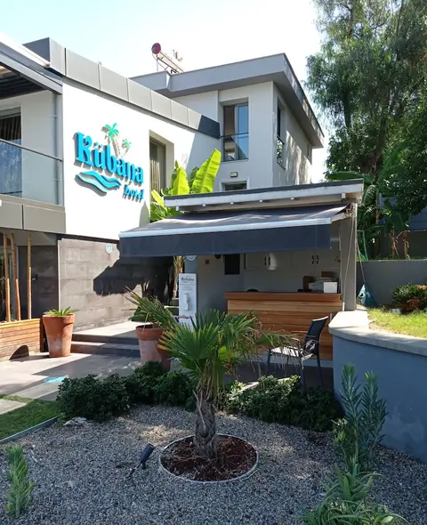 Kubana Hotel