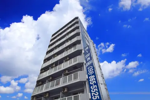 Stay in Sumuka Kokusai Street
