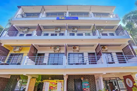 Fabhotel Golden Horizon