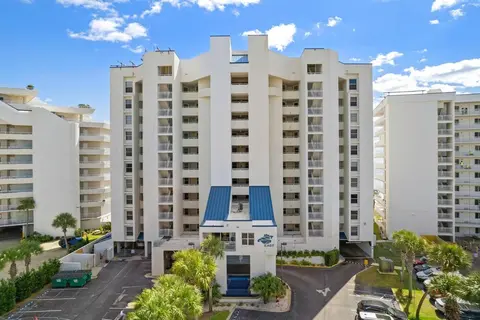 Seaspray East 825-gulf Front