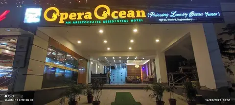 Hotel Opera Ocean