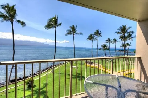 Maalaea Kai 316 1 Bedroom Condo by RedAwning
