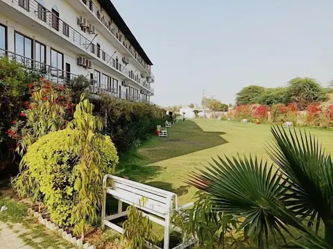 Pakistan Club Inn Hotel