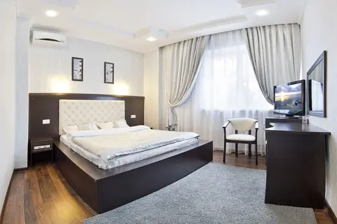 Aureliu Hotel