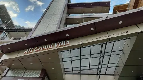 AH Grand Villa - Hotel Near Dalai Lama Temple