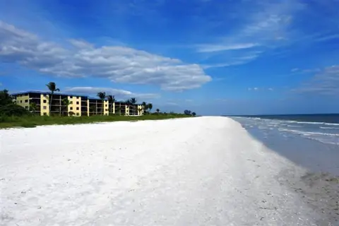 Ocean's Reach Condominiums