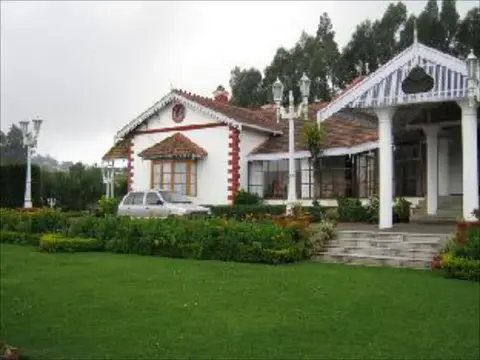 Kluney Manor