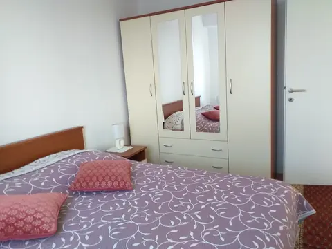 Pavo - Apartment With a Great View and Parking