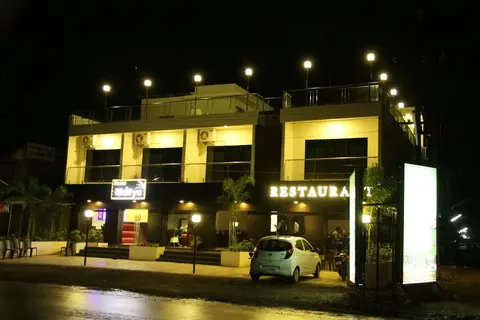 Hotel Aditya