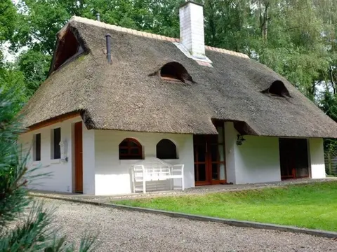 Holiday Home in Uelsen Near Bronzezeithof
