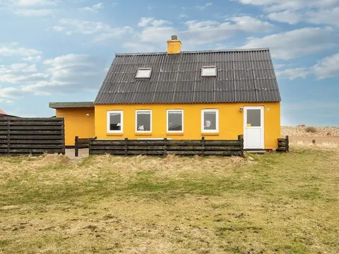 6 Person Holiday Home in Harboore-by Traum