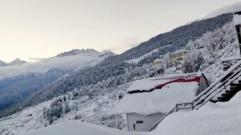 Mountain Rover Auli