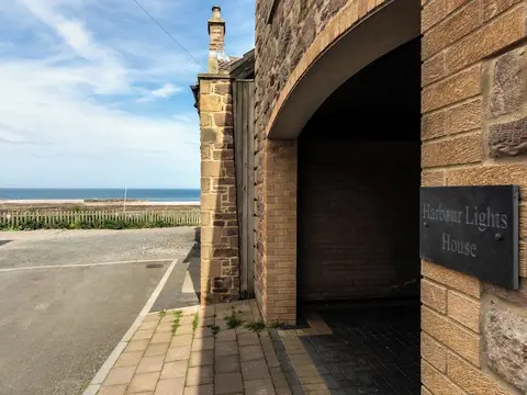Harbour Lights House