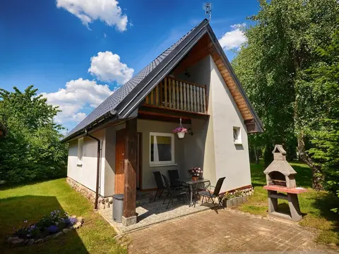 Spacious and Comfortable Holiday Homes With Pool
